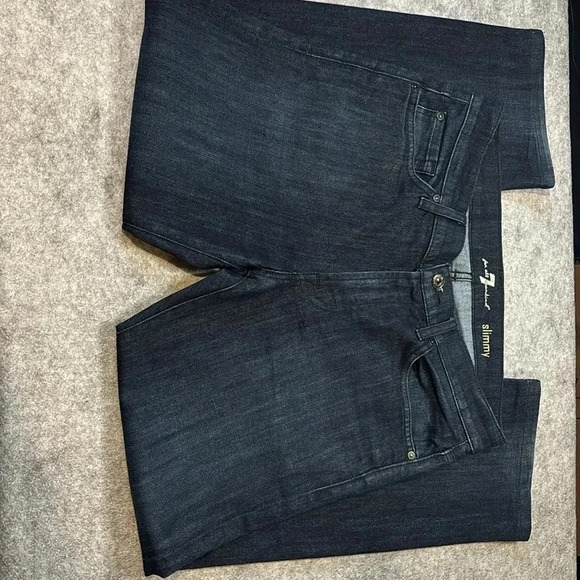 7 for all Mankind, the Slimmy. Size 32. Dark Wash. - Picture 9 of 12